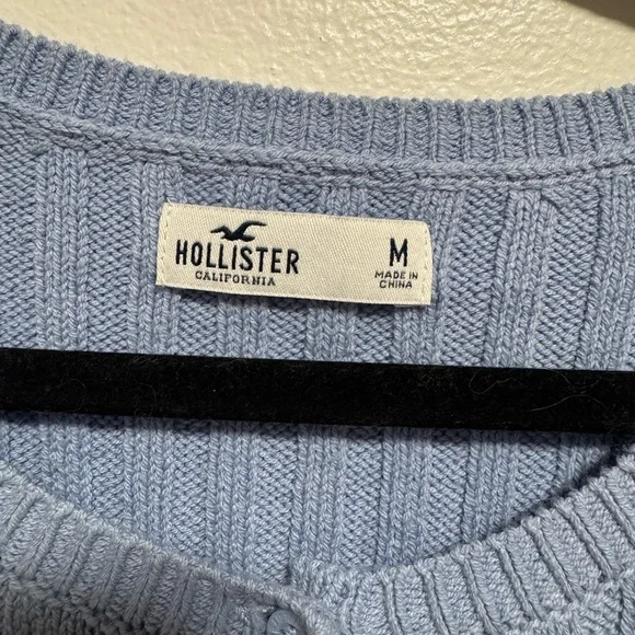 Hollister Blue Cropped Cable Knit Cardigan Sweater – Size M - Picture 4 of 4